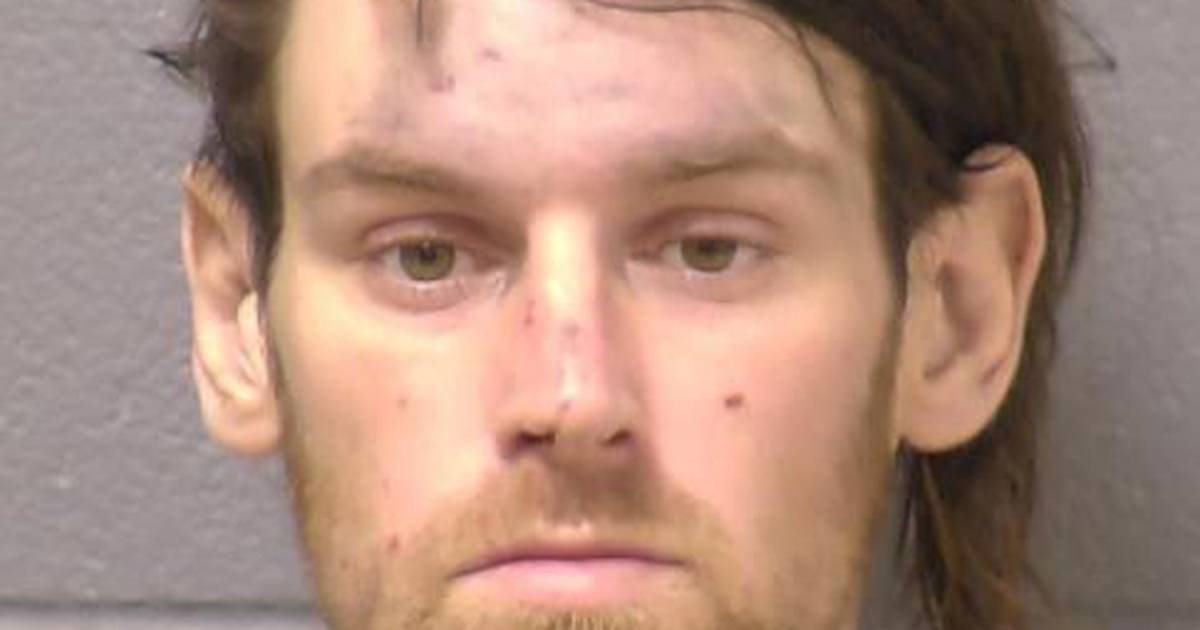 Man Charged With Threatening To Distribute Nude Photos Of Woman In