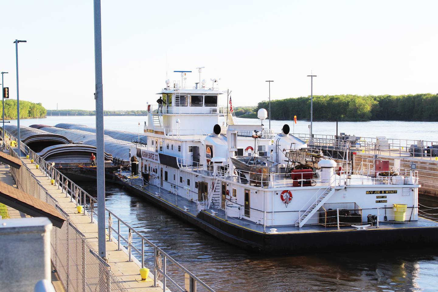 Lock and Dam No. 13 in Fulton, on the Mississippi River, was built between 1935-39, and has a raised platform overlook and a nearby boat launch. The Thomson-Fulton Sand Prairie is north of the dam and includes Mickleson's Landing around Potter's Marsh.