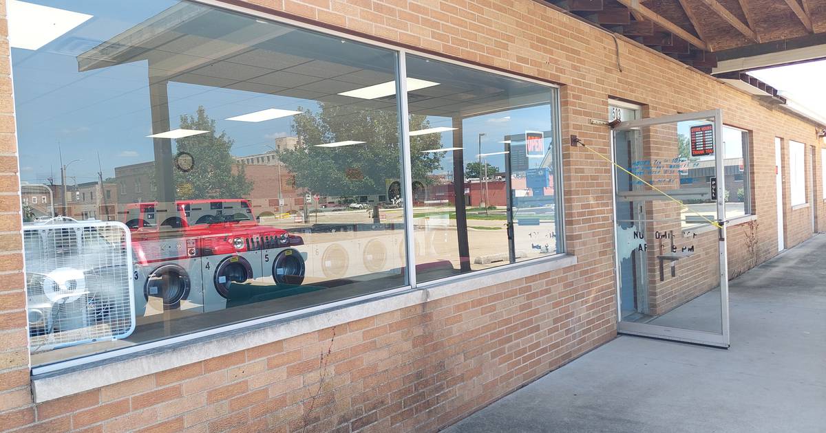 Laundromat reopens in Streator Shaw Local