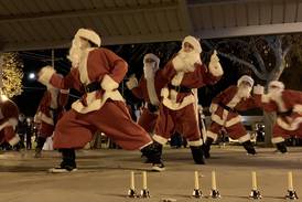 5 Things to Do: Yorkville Holiday Celebration in Kendall County this weekend