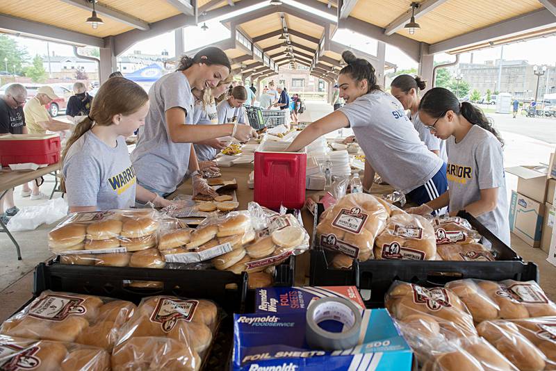 More than 4,800 ears of sweet corn from Poci's Market and Greenhouse were cooked for the Broil and Boil fundraiser on Monday.  In all, Sterling Noon Rotary and Rock Falls Rotary Club prepared 2,000 meals.