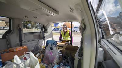 Double duty: Protesters in Sterling collect food for local pantries