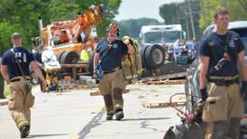 Semitruck crash closes Pines Road on west side of Oregon