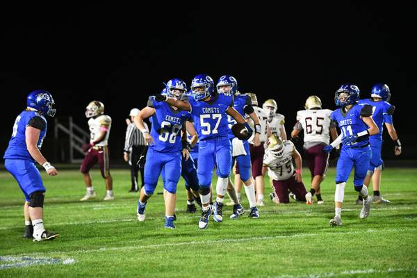 2025 IHSA football preview: Veteran roster helping Clifton Central through first coaching change in 27 years