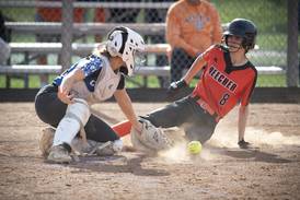 Photos: Beecher hosts central in softball, baseball