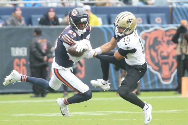 Photos: Bears triumph over Saints and celebrate four consecutive victorious