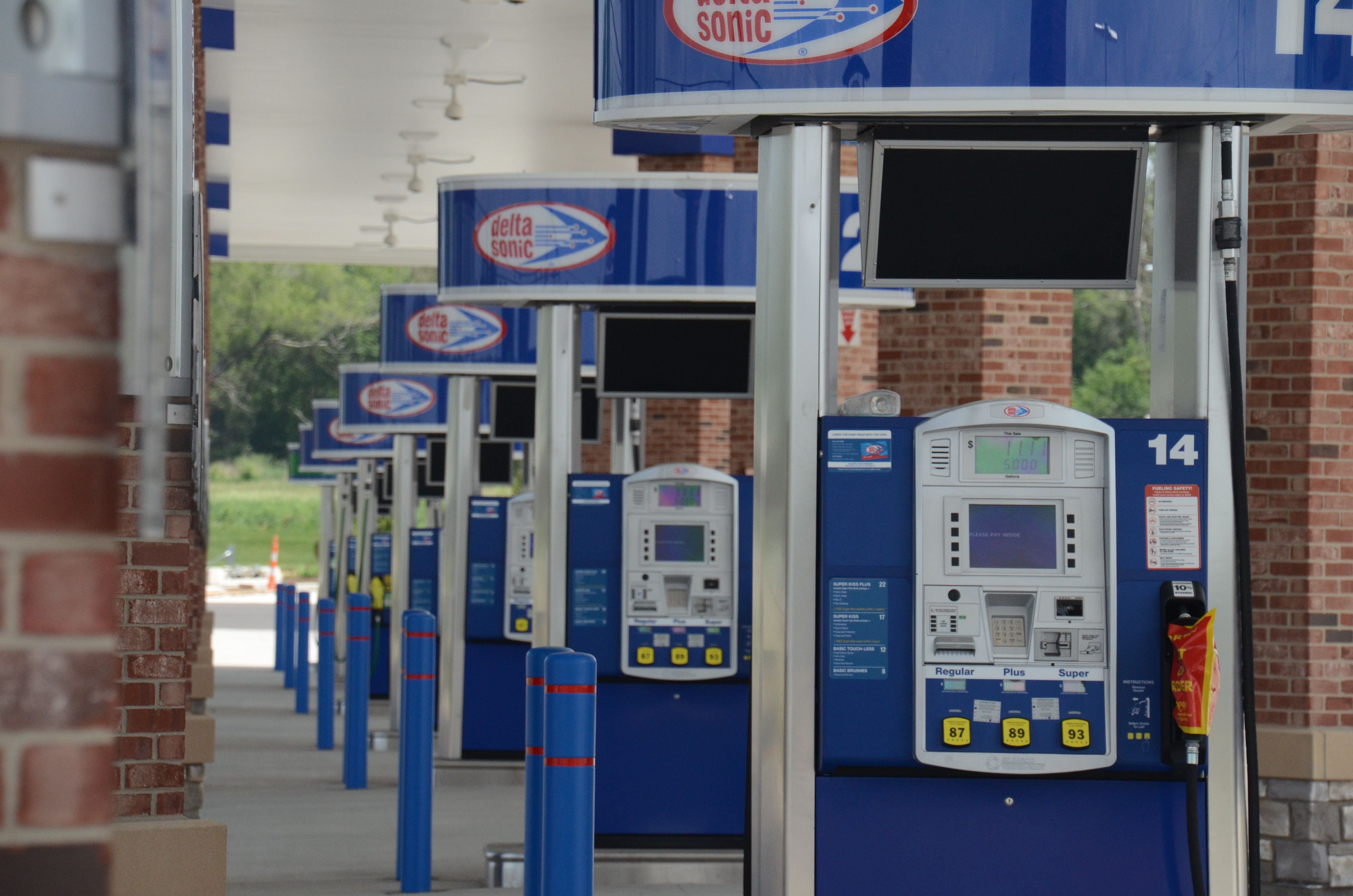 Delta Sonic Gas Hours