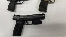 Kankakee County deputies arrest three juveniles after firearms found in vehicle 