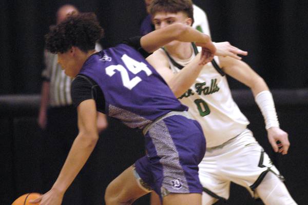 Early surge sends Dixon past rival Rock Falls
