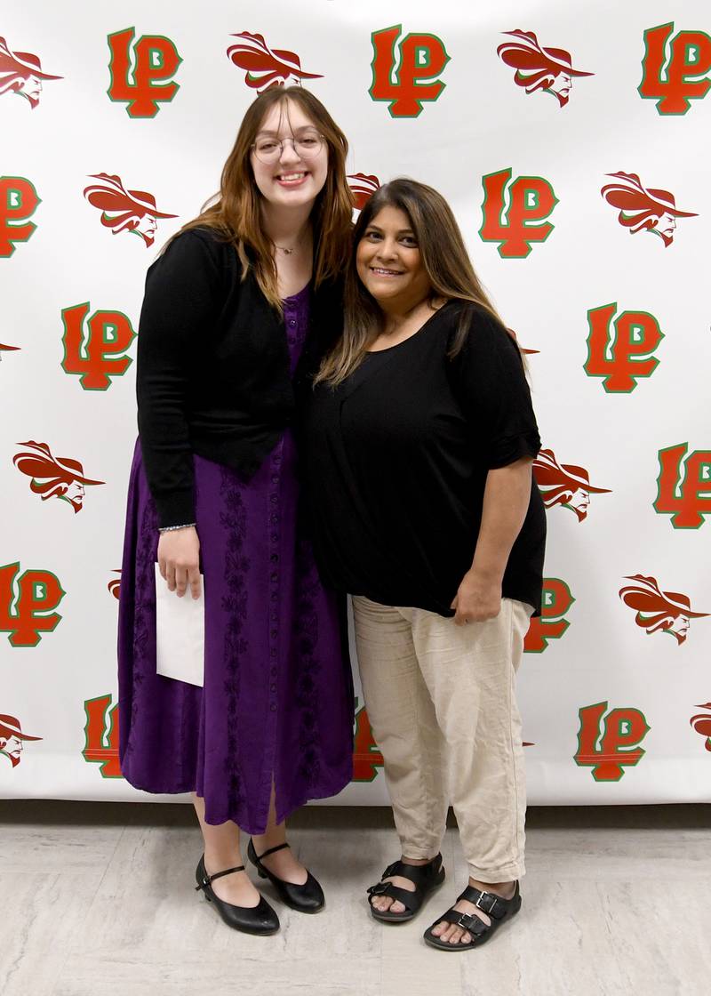 Zoe Kidd (left) received the Jaiden Allen Memorial Scholarship. This $1,000 scholarship is established in memory of Jaiden Allen, sponsored by his parents Andrew Allen and Sangita Patel Allen. The scholarship was presented by Sangita Patel Allen (right).