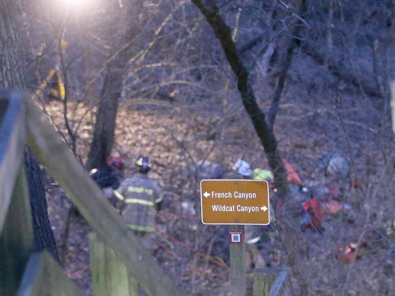 Man hospitalized after fall at Starved Rock State Park