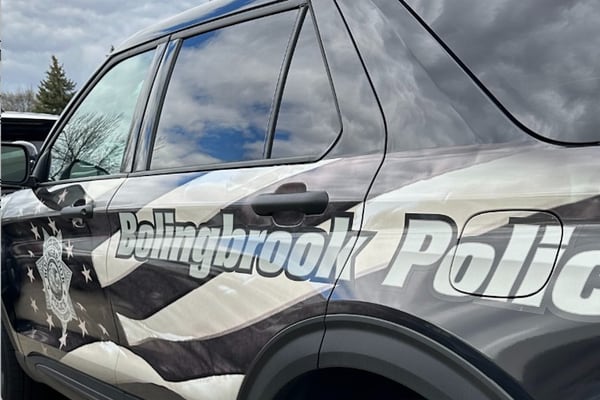 Chicago man killed in Bolingbrook crash