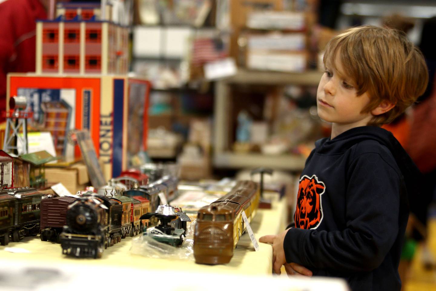 Model train fans flock to DuPage fairgrounds for Great Midwest Train