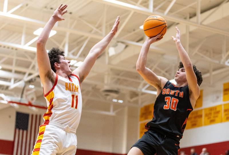 Wheaton Warrenville South’s Luca Carbonaro shoots a two-point field goal during an away game against Batavia on Tuesday, Jan. 7, 2025.
