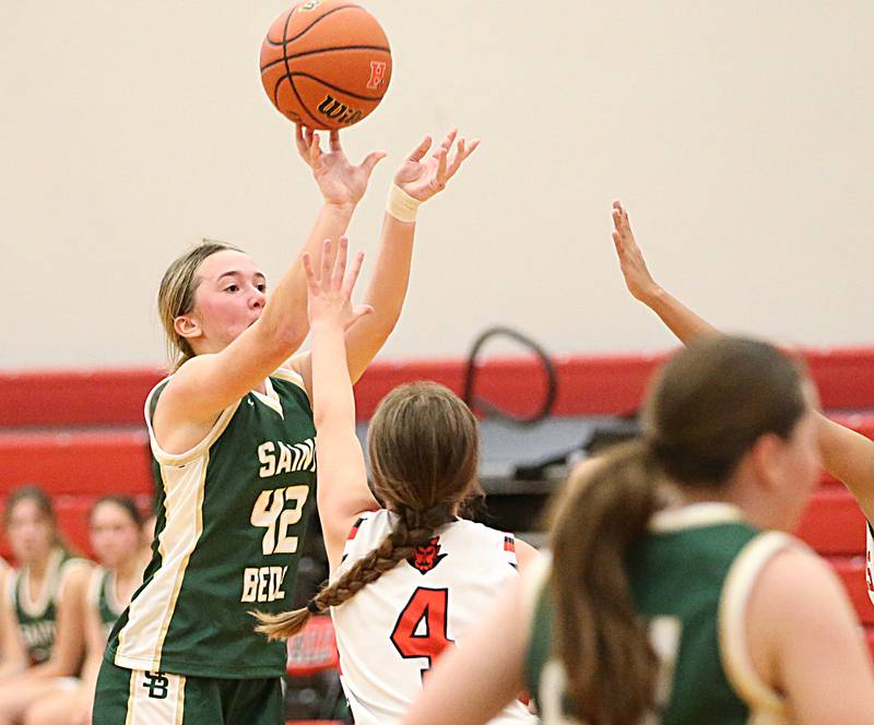St. Bede's Ella Hermes (42) shoots a jump shot over Hall's Haylie Pellegrini (4) on Monday, Nov. 28, 2022 at Hall High School in Spring Valley.