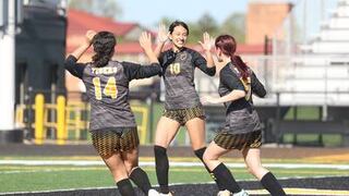 Girls soccer: Joliet West cruises past Joliet Central for 7-0 win on senior night
