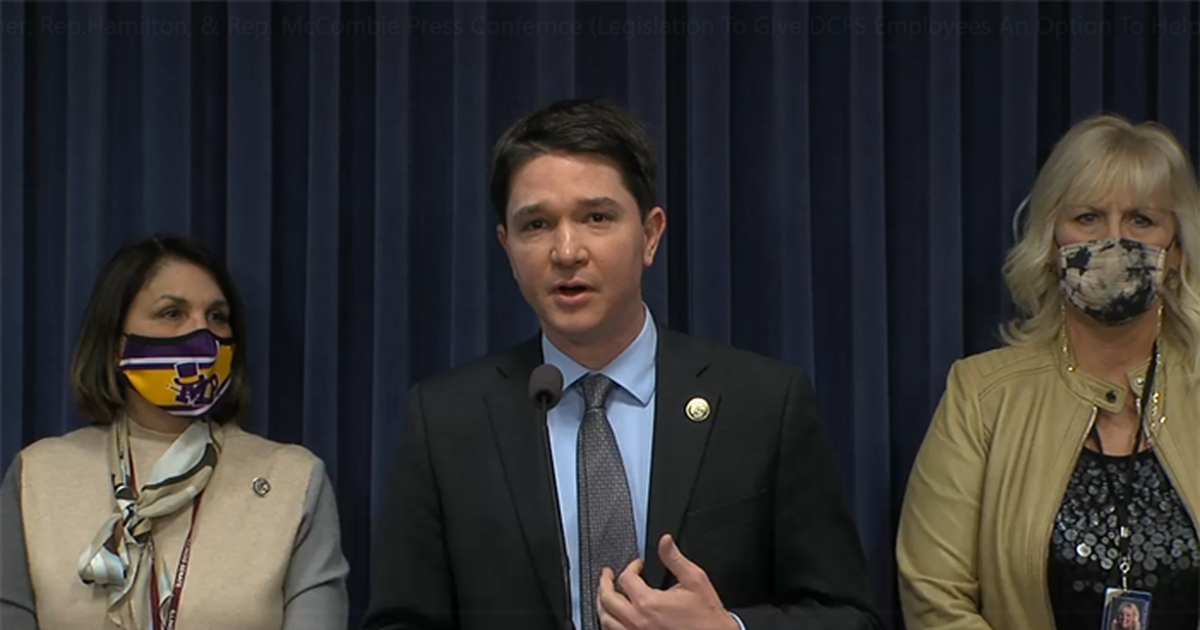 Our View DCFS investigators should be allowed to carry pepper spray