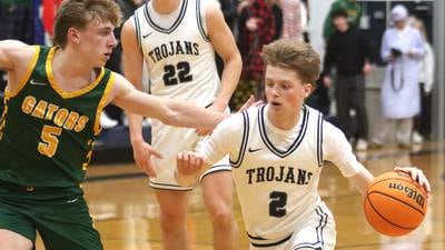 AJ Berndt’s career night lifts Cary-Grove