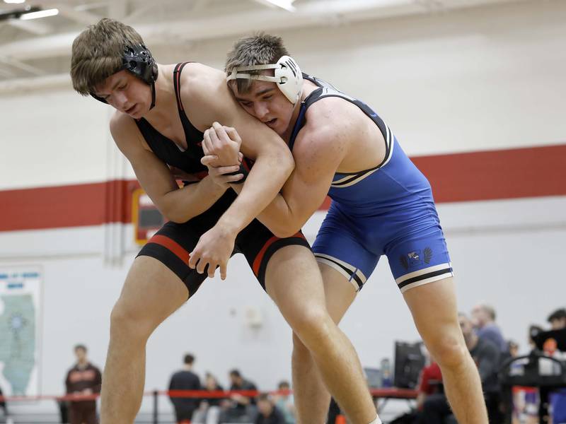Kai Enos claims title for Batavia at Arlis Invitational