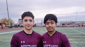 Alexander Barrera scores twice, both on Alfredo Campos assists, to lead Morton to regional plaque