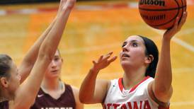Home for the holidays: Area coaches enjoy hosting Christmas tournaments