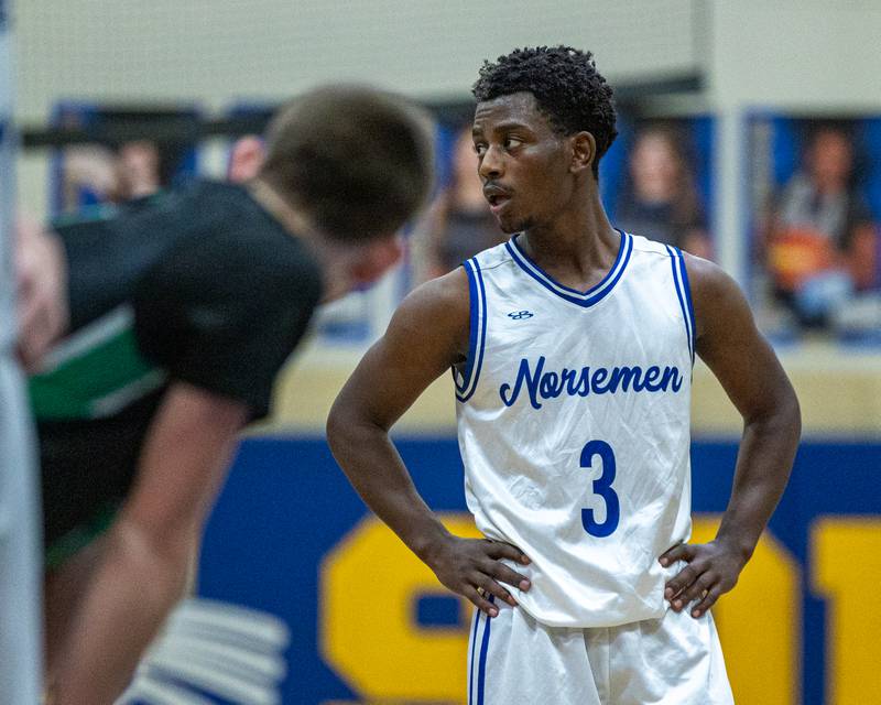 Reggie Chapman (3) of Newark looks to bench on sideline during game against Leland in the quarterfinals of the Little Ten Conference Tournament on Monday, Feb. 2, 2026 at Somonauk High School in Somonauk.