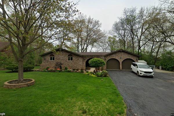 Single-family home sells for $443,000 in West Chicago