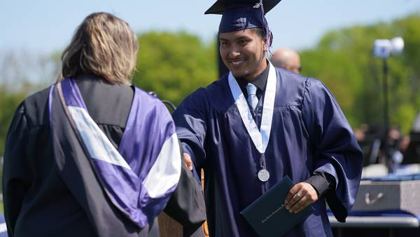 Photos: Cary-Grove High School class of 2026 graduates 