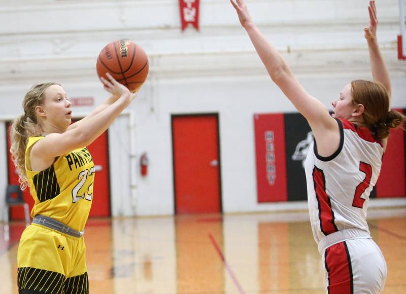 Putnam County's Kacie Coleman shoots a jump shot over Henry-Senachwine's Brynna Anderson on Monday, Dec. 18, 2023 in Henry.