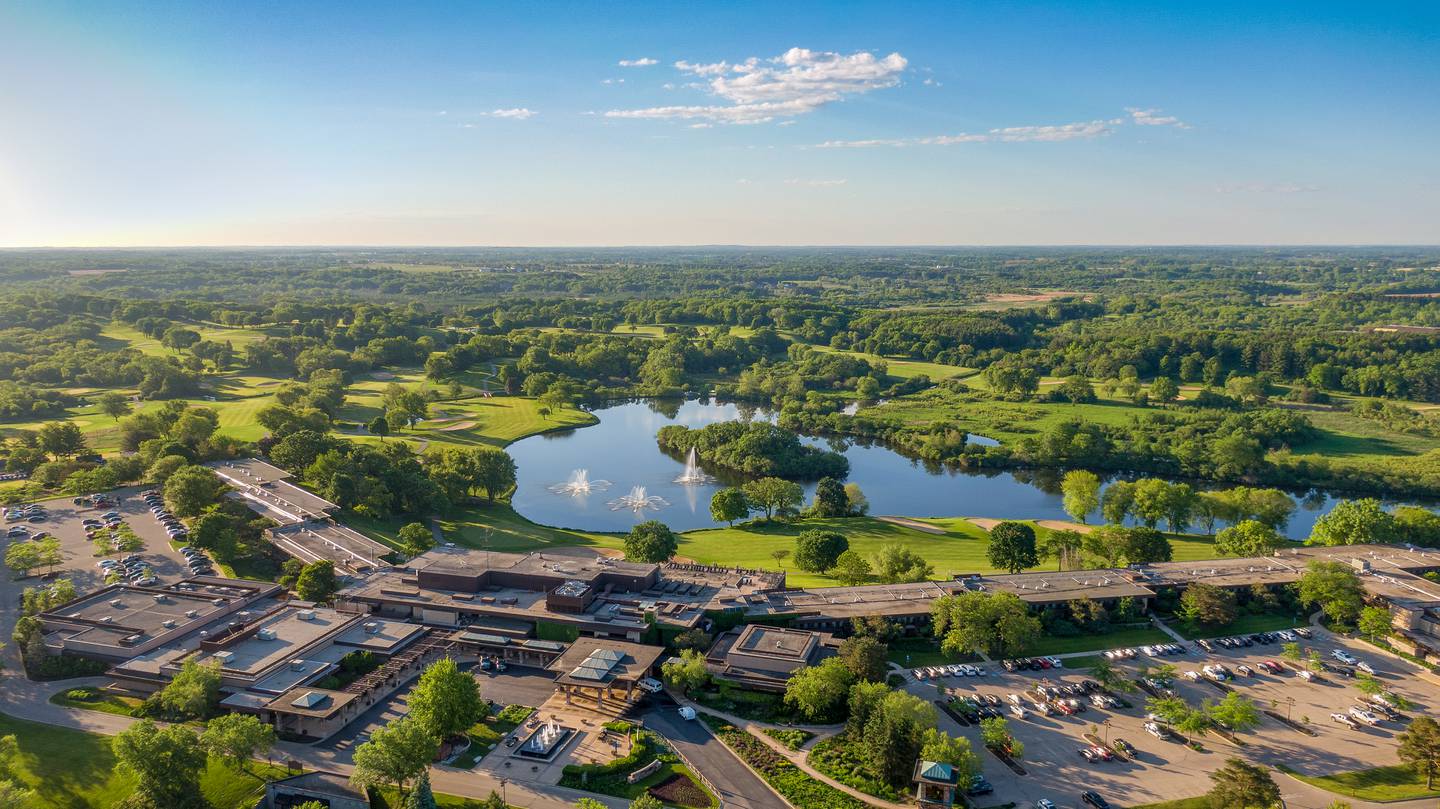 The Grand Geneva Resort & Spa in Lake Geneva, Wisconsin, is celebrating 30 years as one of Lake Geneva’s preeminent vacation destinations.