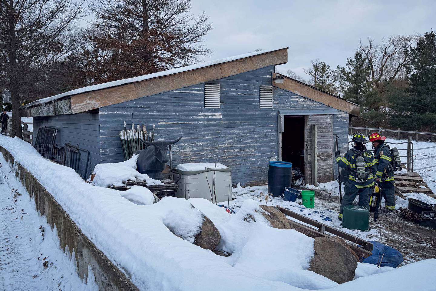 The Woodstock Fire/Rescue District respond to a barn fire at the 3300 block of Stieg Road near Woodstock on Dec. 10, 2025.
