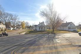 Single-family home built in 1926 sells for $130,000 in Ottawa