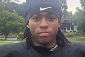 AJ Rayford sparks Glenbard West to victory over Downers Grove North