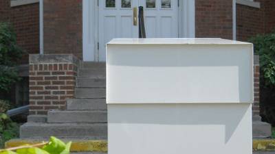 Earlville Public Library to host adult craft night