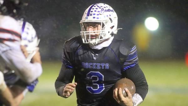 Landon Arnold finishes Burlington Central’s Class 6A second-round win over Harlem