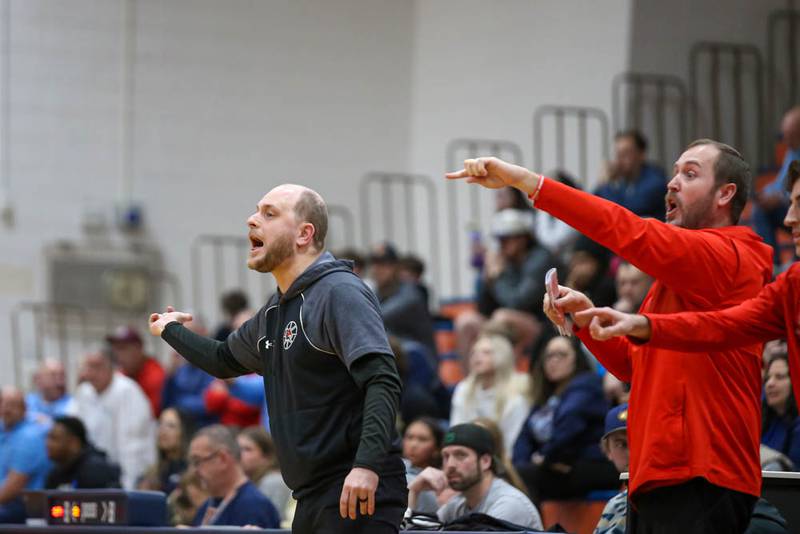 Yorkville's head coach John Holakovsky yells out instructions during their Class 4A Naperville North Regional final basketball game between Yorkville at Downers Grove South, Feb 27, 2026 in Naperville.