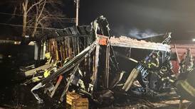 Fire destroys garage in Joliet area residence near 7-Eleven
