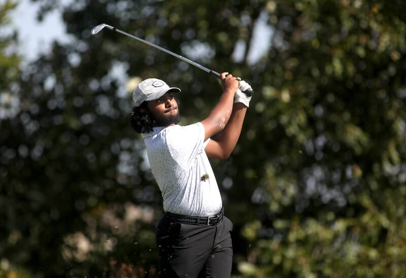 Neuqua Valley’s Vetri Anand tees off during the Class 3A Plainfield North Boys Golf Sectional at Whitetail Ridge Golf Course in Yorkville on Monday, Oct. 2, 2023.