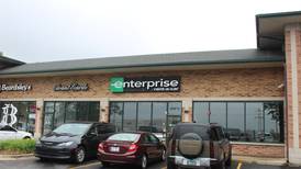 Shared parking lot causing friction for Algonquin businesses along Randall Road