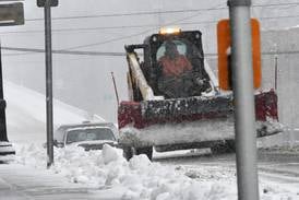 Photos: Snow falls across Ogle County, Saturday, Nov. 29
