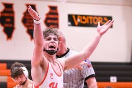 Huntley crowns 4 regional champs at DeKalb, Hampshire gets 3: Northwest Herald wrestling roundup