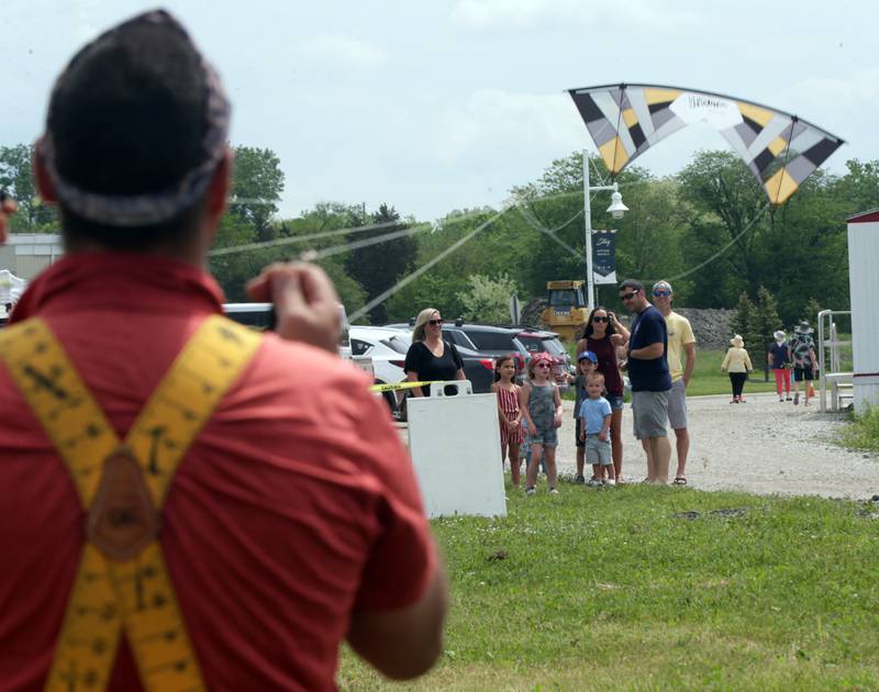 Photos Kites in Flight fills the sky at Heritage Harbor in Ottawa