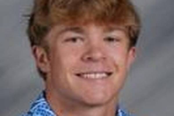 Casey Etheridge wins SAR Outstanding Citizen Award at Princeton High