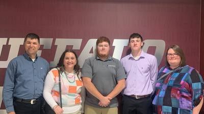 3 IVCC students attend NACTA student judging conference 