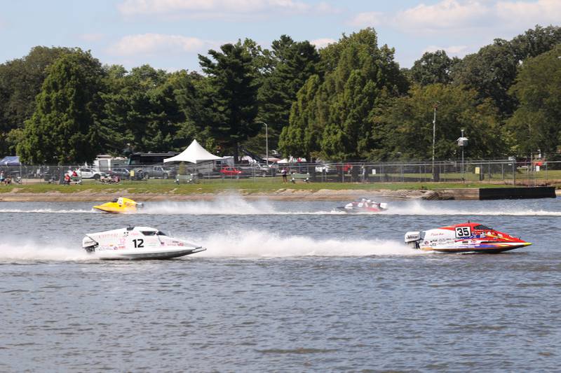 Racers compete in the SST45 heat race Sunday, Aug. 31, 2025, during the Kankakee River Valley Regatta.