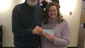 Yorkville Lions make donation to Yorkville Public Library
