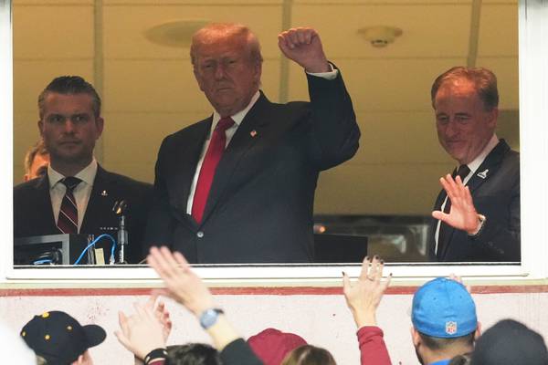 Donald Trump booed as the 1st sitting US president at a regular-season NFL game since Carter in 1978