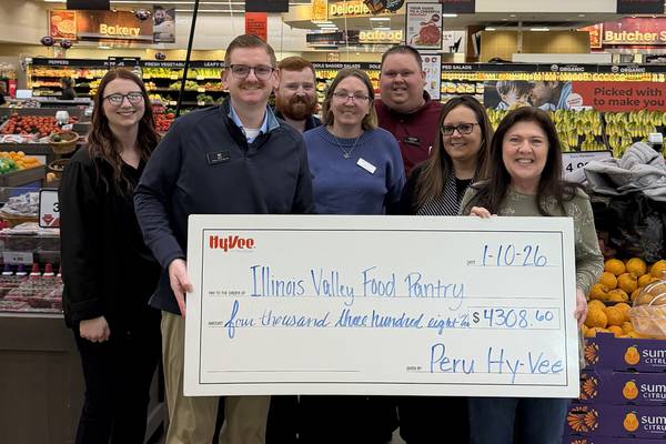 Peru Hy-Vee raises $4,308 for local food pantries