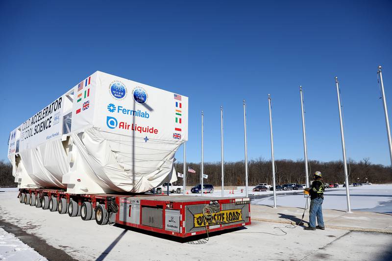 Fermi National Accelerator Laboratory (Fermilab) moved a 95-ton coldbox on Wednesday, Jan. 15, 2025, following a two month journey from France to Batavia. The coldbox is a crucial piece of equipment for the lab’s new Proton Improvement Plan II (PIP-II) particle accelerator project.