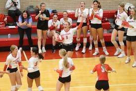 Photos: Ottawa volleyball beats Pontiac in three sets